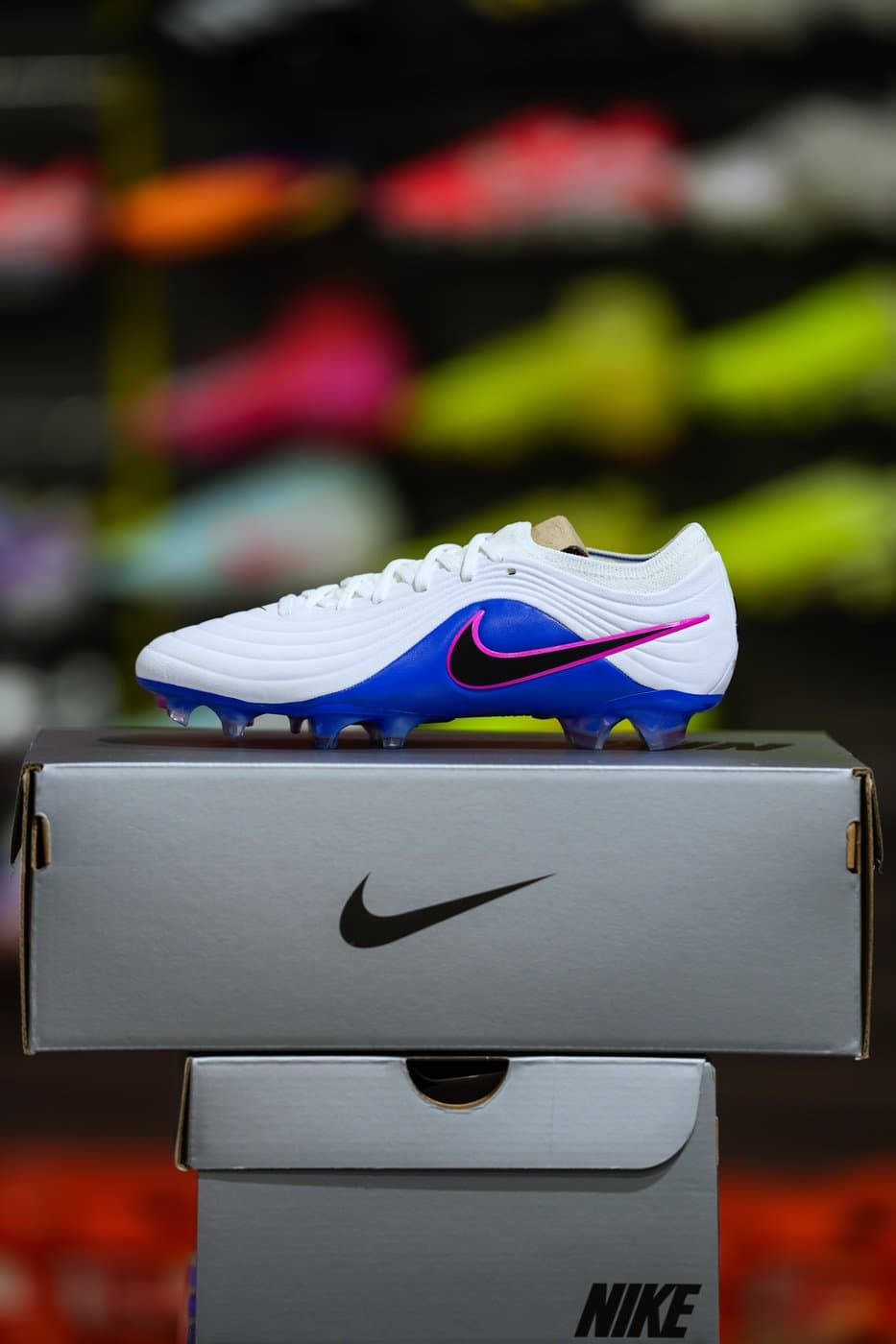 Nike Phantom · Pink